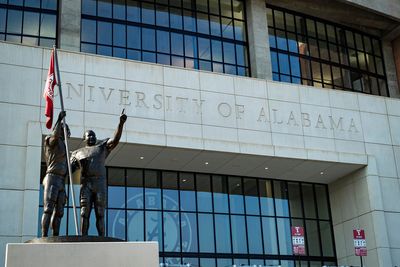 Alabama football player arrested for knowingly spreading STD