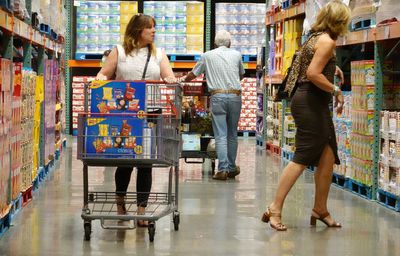 Stubborn inflation, high interest rates: How the U.S. consumer fared in 2023