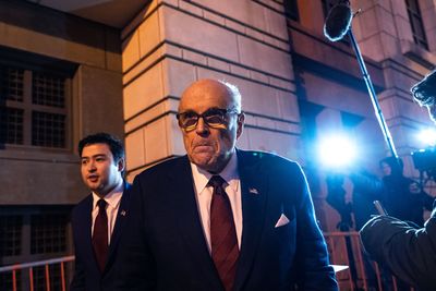Expert: Rudy's bankruptcy won't save him