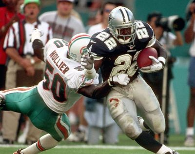 Emmitt Smith: Gridiron Master and End Zone Dominator