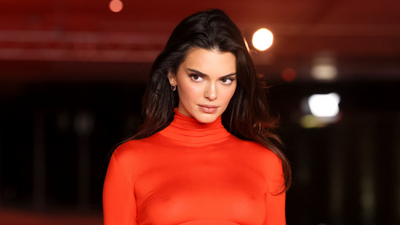 Kendall Jenner's Christmas tree revives a controversial retro tradition with lighthearted undertones