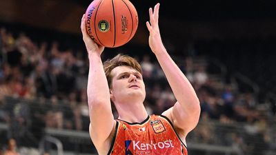 Taipans down Phoenix after tough week in Cairns
