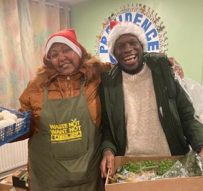 A Christmas that changed me: I distributed meals on my bike – and found friendship behind every door