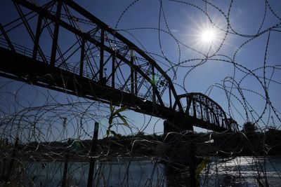 Mysterious Denial: Texas Officials Ignored Plea for Help at Border
