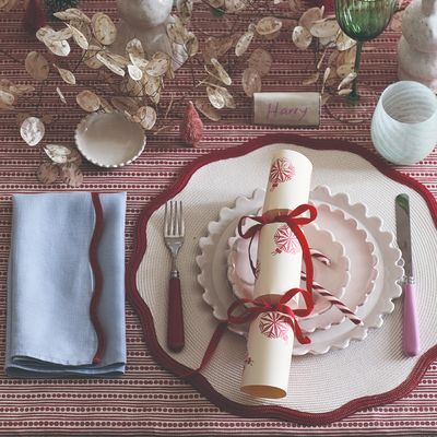 3 ways to elevate shop-bought Christmas crackers – making them look more expensive, stylish and personal