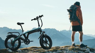 This full-suspension e-bike has a 70-mile range and folds down small enough to throw in your car