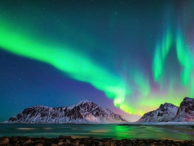 11 of the best Northern Lights cruises, from Iceland to Canada