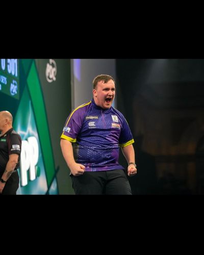 16-year-old Luke Littler impresses at World Darts Championship, compared to legends