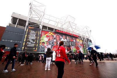 Manchester United handed one star food hygiene rating after serving ‘raw chicken’ to guests