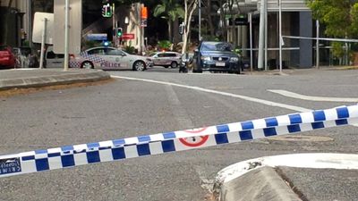 Deadly start to Xmas with two dead on Queensland roads