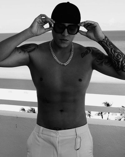 Kevin Roldn's Bold Tattoo Reveals Artistic Attitude and Edginess