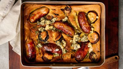 Toad in the hole with onion gravy