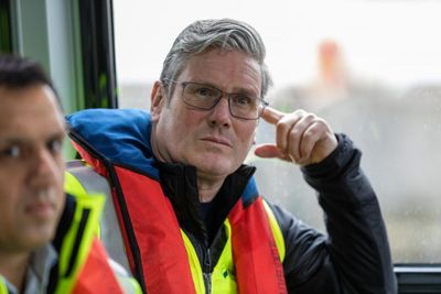 Keir Starmer considers scrapping Labour's £28bn green investment plans