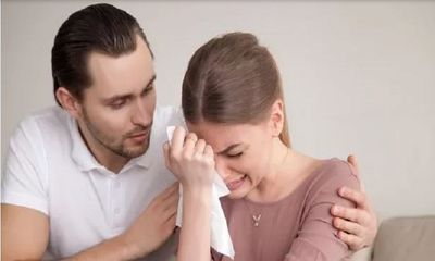 Research shows sniffing women's tears lessens aggressive behaviour in men