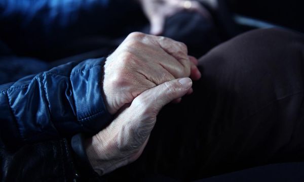 Two former health secretaries join calls for new law on assisted dying