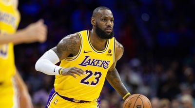 LeBron James Poses Intriguing Question About Basketball Hall of Fame