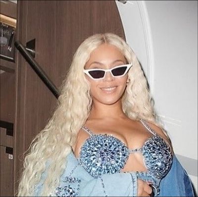*Of Course* This Is Beyoncé's Plane Outfit