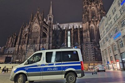 Police in Cologne search landmark cathedral with sniffer dogs after indications of possible attack