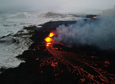 Icelandic volcanic eruption pauses, concerns linger, residents return home