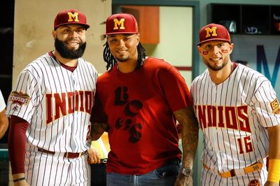 Martn Maldonado and Friends Cherish Baseball Moments Together