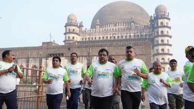 Vrukshathon Heritage Run sees enthusiastic response in Vijayapura