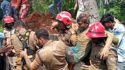 Two workers rescued in Thiruvananthapuram, as earth caves in