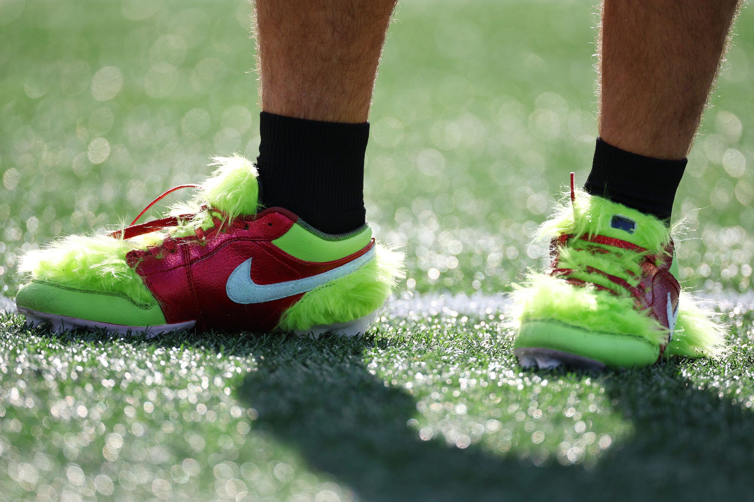 jumpman grinch cleats