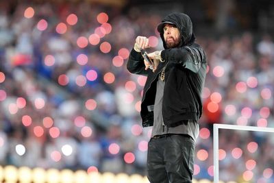 Eminem Celebrated Lions’ NFC North Title With Two Perfect Tweets