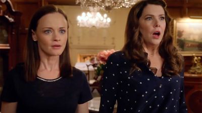 A Real-Life Therapist Says She Won't Watch Gilmore Girls With Her Daughter, Here's Why