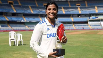 Sneh Rana credits Harmanpreet Kaur's late strikes for turning contest