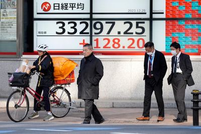 Stock market today: Asian shares are mixed, with most markets shut, after Wall St's 8th winning week