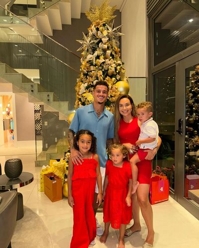 Philippe Coutinho and Family Celebrate the Holidays in Style