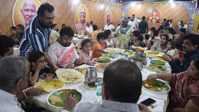 Watch | Chennai’s Margazhi Sabha canteens: Where to go, and what to eat