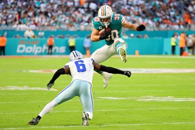 Best photos from Dolphins 22-20 win over the Cowboys