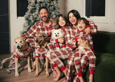 Joyful Holiday Gathering with Jolly Jenna and the Dewan Family