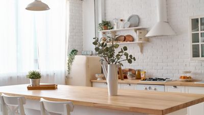 6 ways to maximize space in a small kitchen