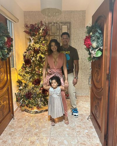 Fulfilling Family Moments: Starlin Castro and Lilibeth Batista's Happiness
