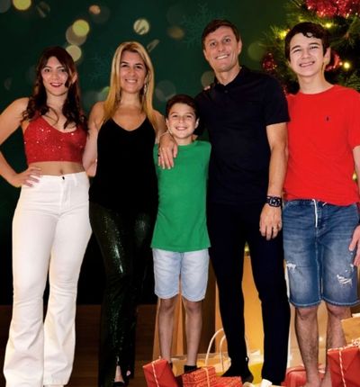 The Zanetti Family: A Picture of Love and Happiness