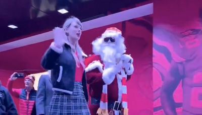 Taylor Swift arrived to Travis Kelce’s Christmas Day game with Santa and fans thought it was great