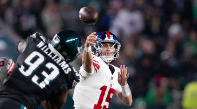 Why Giants Benched Tommy DeVito, Subbed in Tyrod Taylor vs. Eagles