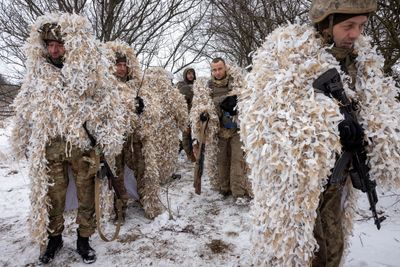 Ukraine proposes lowering age for military conscription from 27 to 25