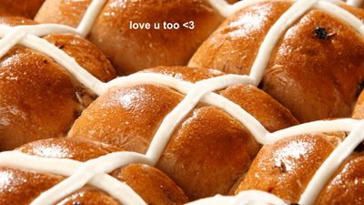 Opinion: Hot Cross Buns Have Already Hit Shelves & You Know What? GOOD, I LOVE ‘EM