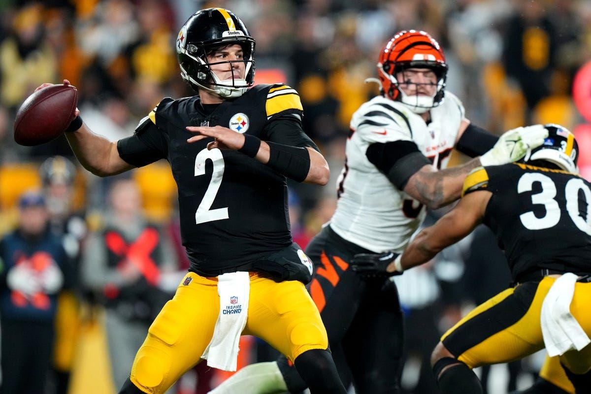 Former Steeler Ben Roethlisberger on the QB situation:…