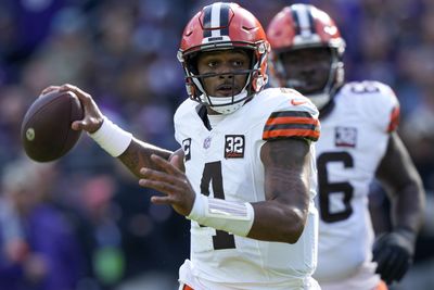 Cleveland Browns triumph over Houston Texans in a high-scoring game