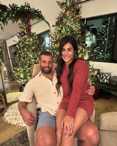 Lauren Fisher Celebrates Christmas with Family, Food, and Dogs