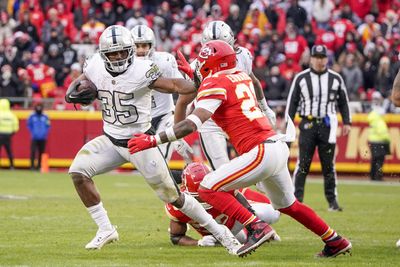 Raiders winners and losers in 20-14 Christmas Day victory vs. Chiefs