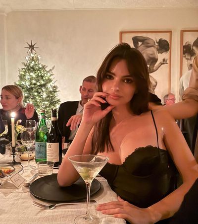 Emily Ratajkowski's Stylish Celebration: Christmas Dinner with Friends