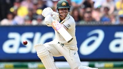 Warner urges Australia to increase run rate on day two