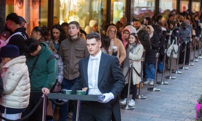 Boxing Day footfall rises but number of shoppers is well down on pre-Covid levels