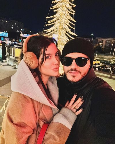 Mauro Icardi and Family Celebrate Christmas with Love and Joy